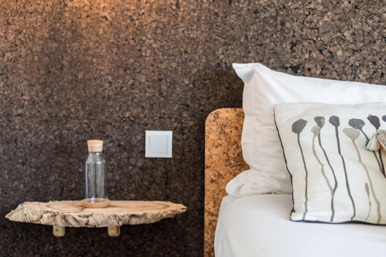 Lisbon Airport Suites Bagian luar foto