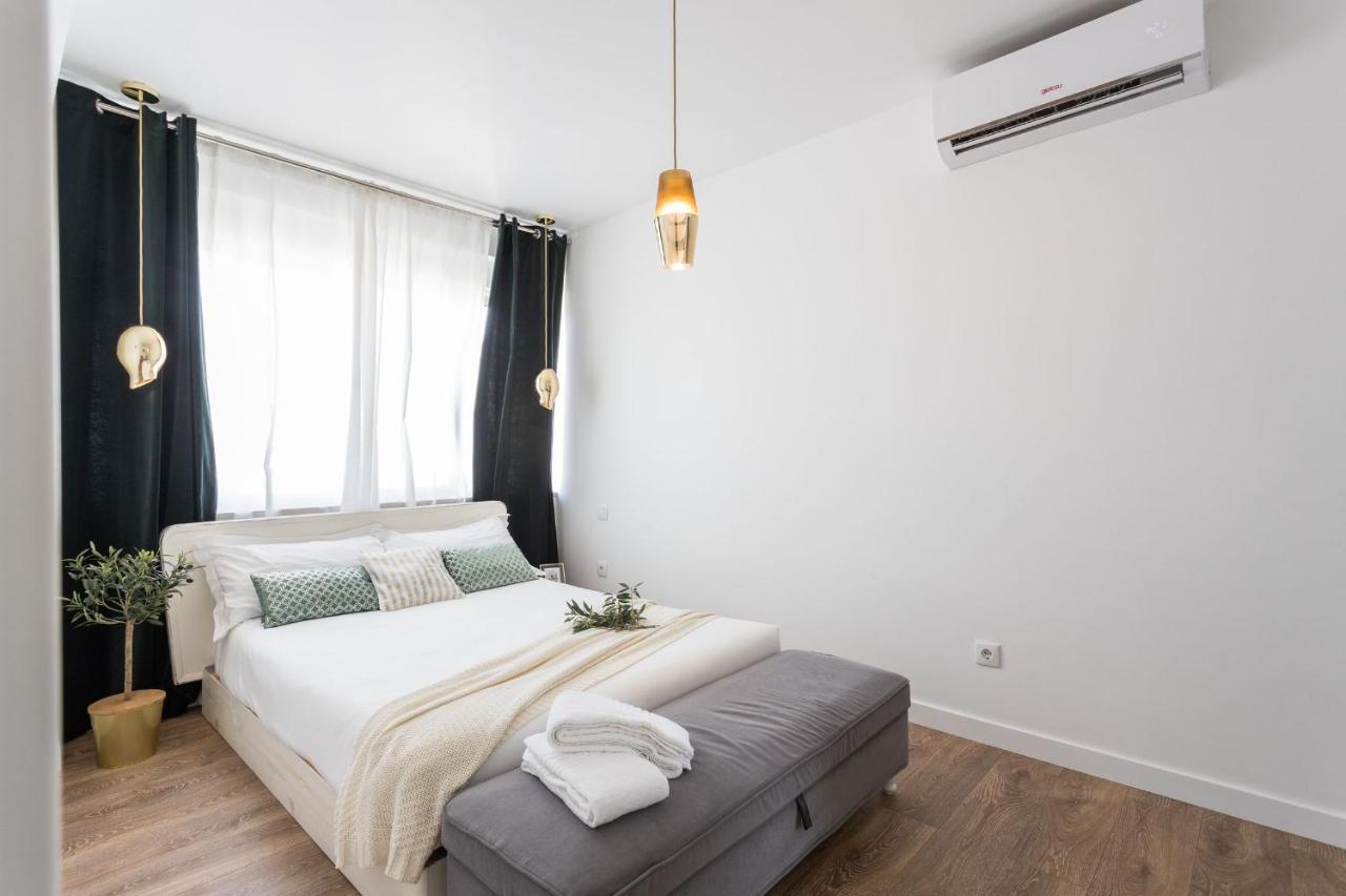 Lisbon Airport Suites Bagian luar foto